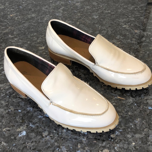 Matisse Shoes - Matisse “Messer” white patent loafers 8-1/2